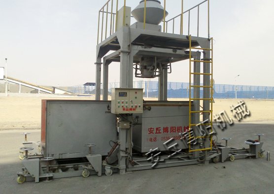 論橡膠粉噸袋包裝機(jī)（噸袋包裝秤）的優(yōu)點(diǎn)？