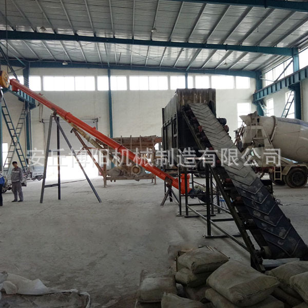 活性炭自動(dòng)拆包機(jī)的為什么能夠環(huán)保作業(yè)？