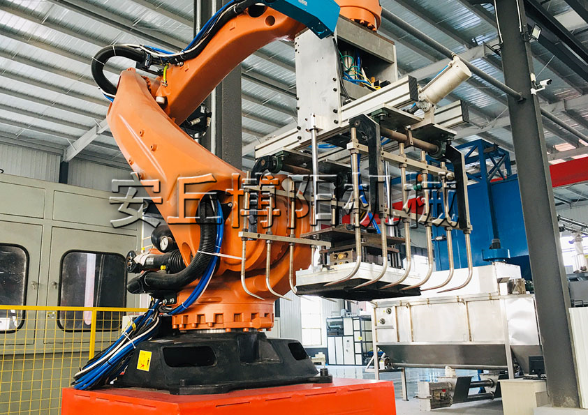 飼料機(jī)器人碼垛機(jī)在行業(yè)生產(chǎn)中發(fā)揮了愈來(lái)愈重要作用