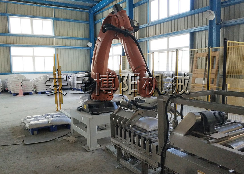 片堿機(jī)械手自動碼垛機(jī)實現(xiàn)了碼垛的全自動化作業(yè)