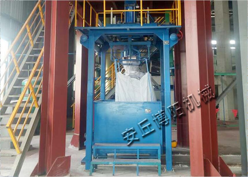 肥料噸袋包裝機怎樣正確包裝和養(yǎng)護？