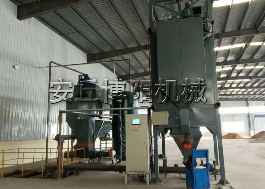 石灰粉噸袋拆包機是如何工作的？