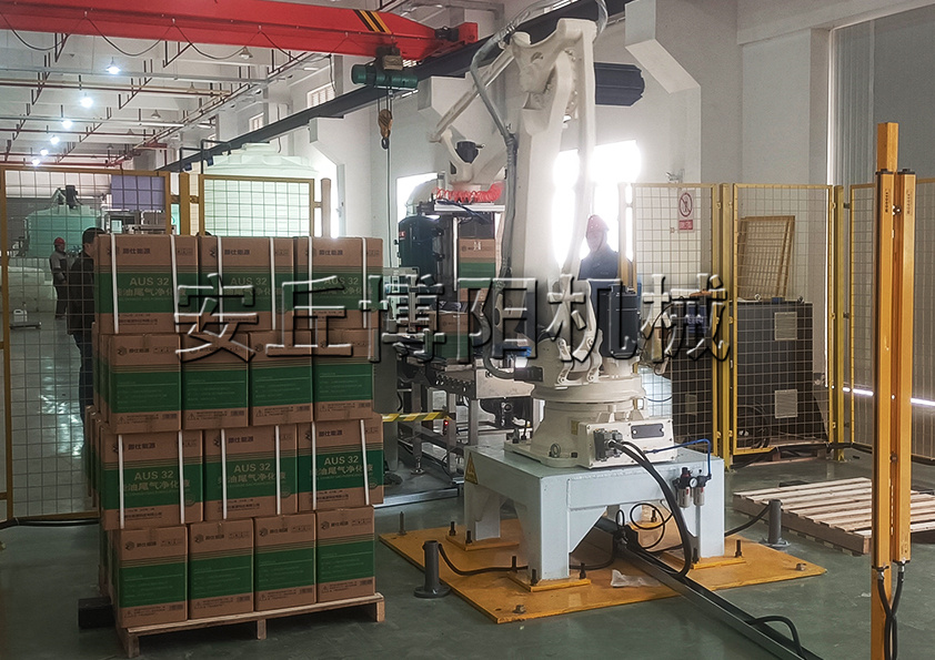 食品箱全自動(dòng)碼垛機(jī)的優(yōu)勢(shì)有哪些？