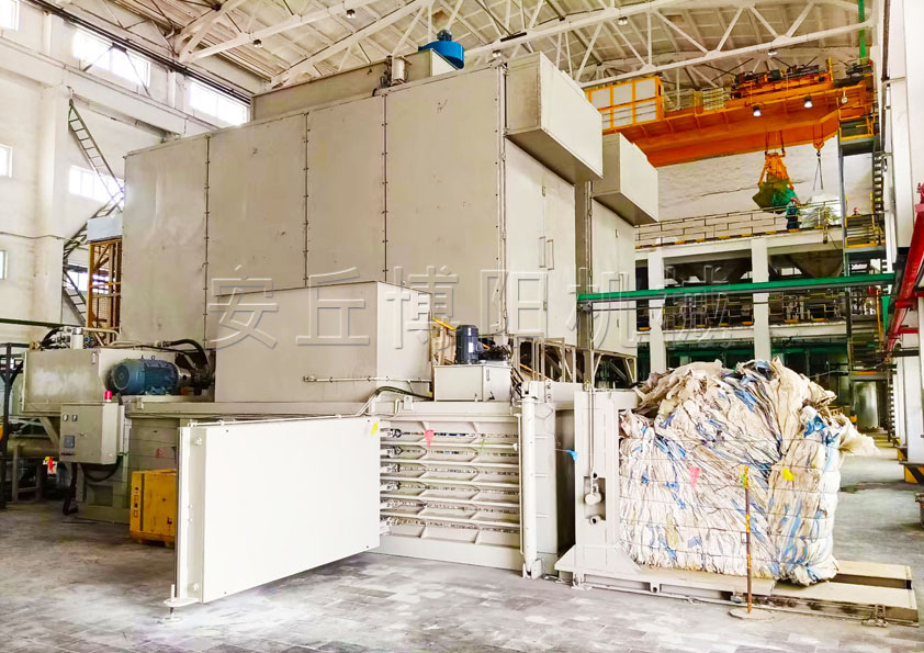 你了解氫氧化鈉全自動噸袋拆包機的優(yōu)勢特點和未來發(fā)展前景嗎？