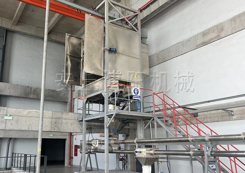 工業(yè)鹽噸袋拆袋設(shè)備 無(wú)塵噸袋拆包機(jī)配套使用