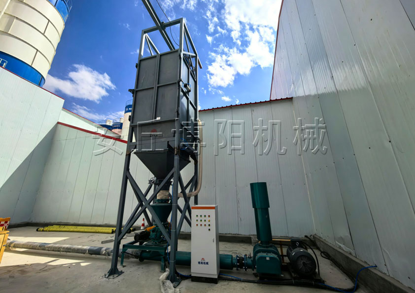 煤粉噸袋破袋機(jī)核心優(yōu)勢(shì) 噸袋拆包機(jī)工作原理和流程